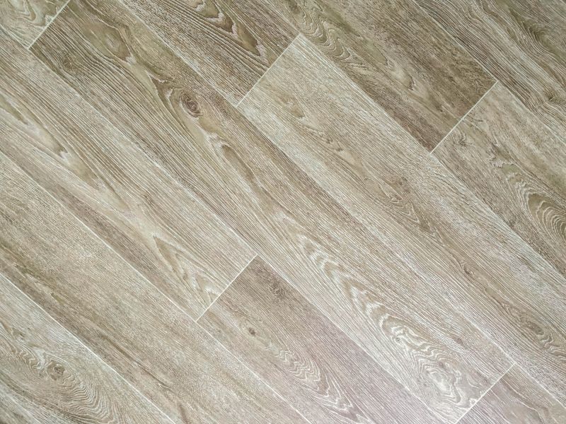 Linoleum Flooring Replacement in Palm Beach Gardens, FL
